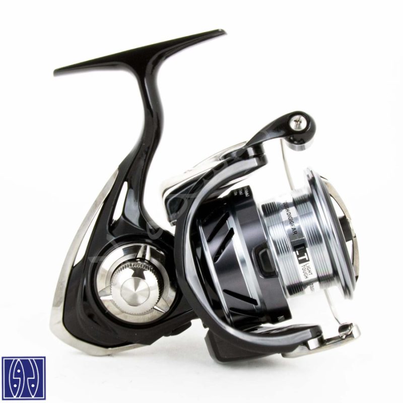 چرخ ماهیگیری دایوا نینجا Daiwa Ninja BS LT 4000-C Black Edition ماهیگیری لار